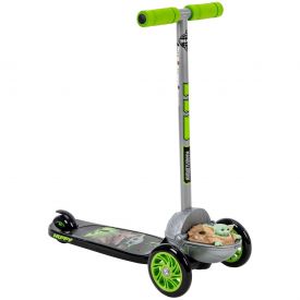 Star Wars 3 Wheel Scooter with baby yoda feature